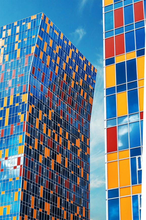 ЖК Хамовники 12 и ЖК Sky House Москва 8