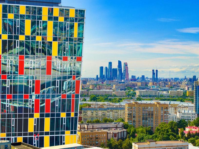 ЖК Хамовники 12 и ЖК Sky House Москва 9