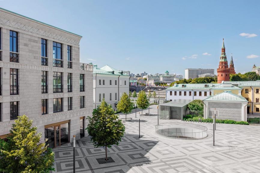 ЖК Золотой и ЖК Клубный дом Тессинский 1 2